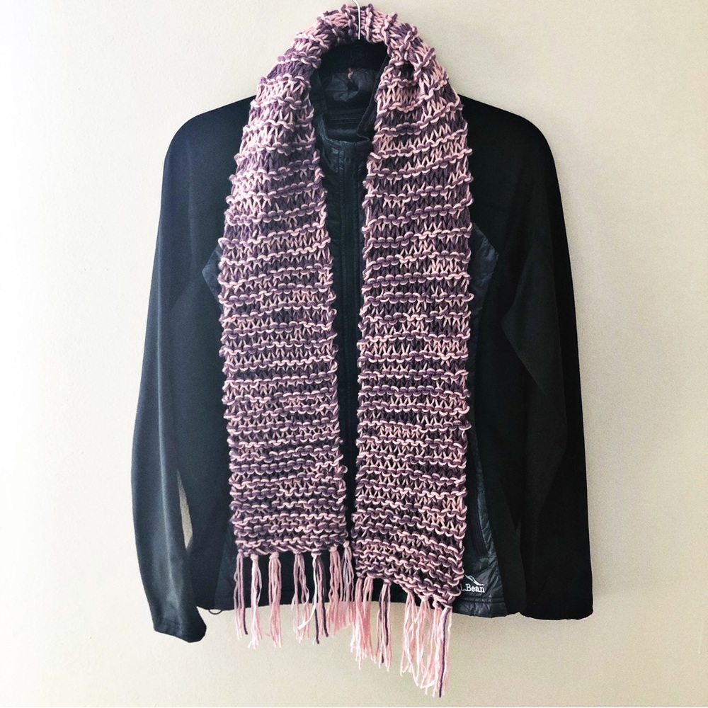 Knitted Scarf Handmade Wrap Chunky Texture Pink Mauve Boho Fringe Yarn Knit
